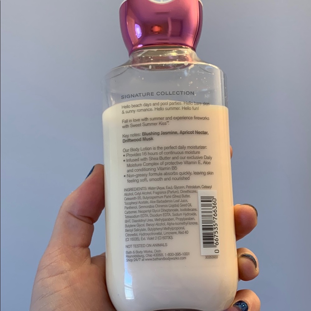Bath & Body Works Sweet Summer Kiss Body Lotion - Cream & Purple - Picture 2 of 2